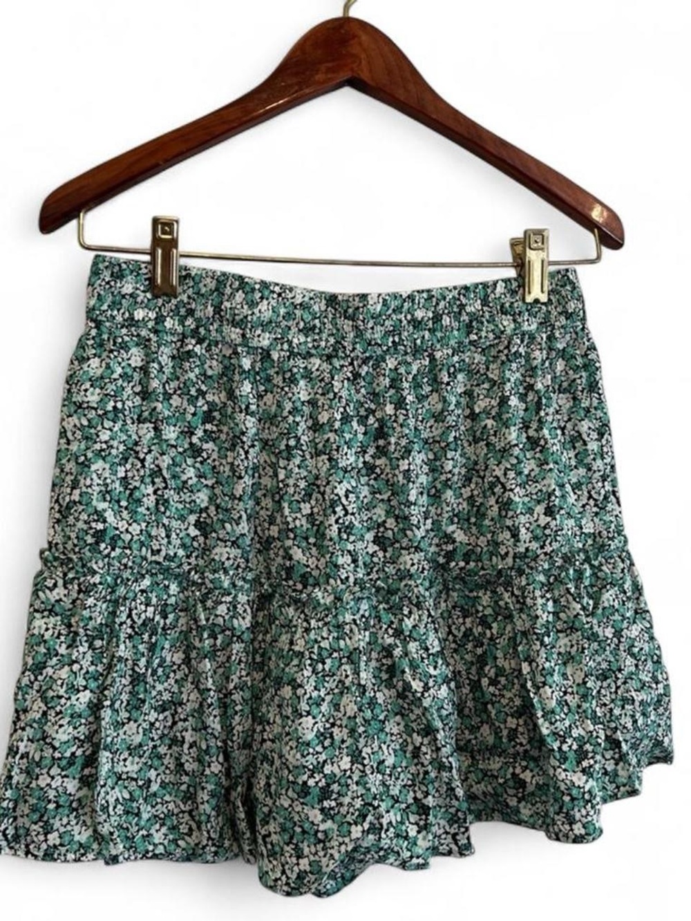 Women’s Zara floral green mini skort size M